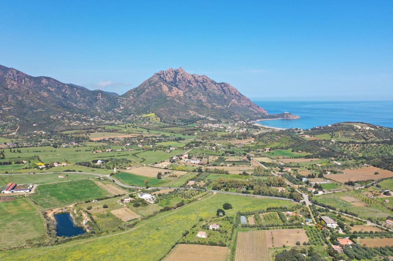 Sa Iba Resort Tertenìa 外观 照片