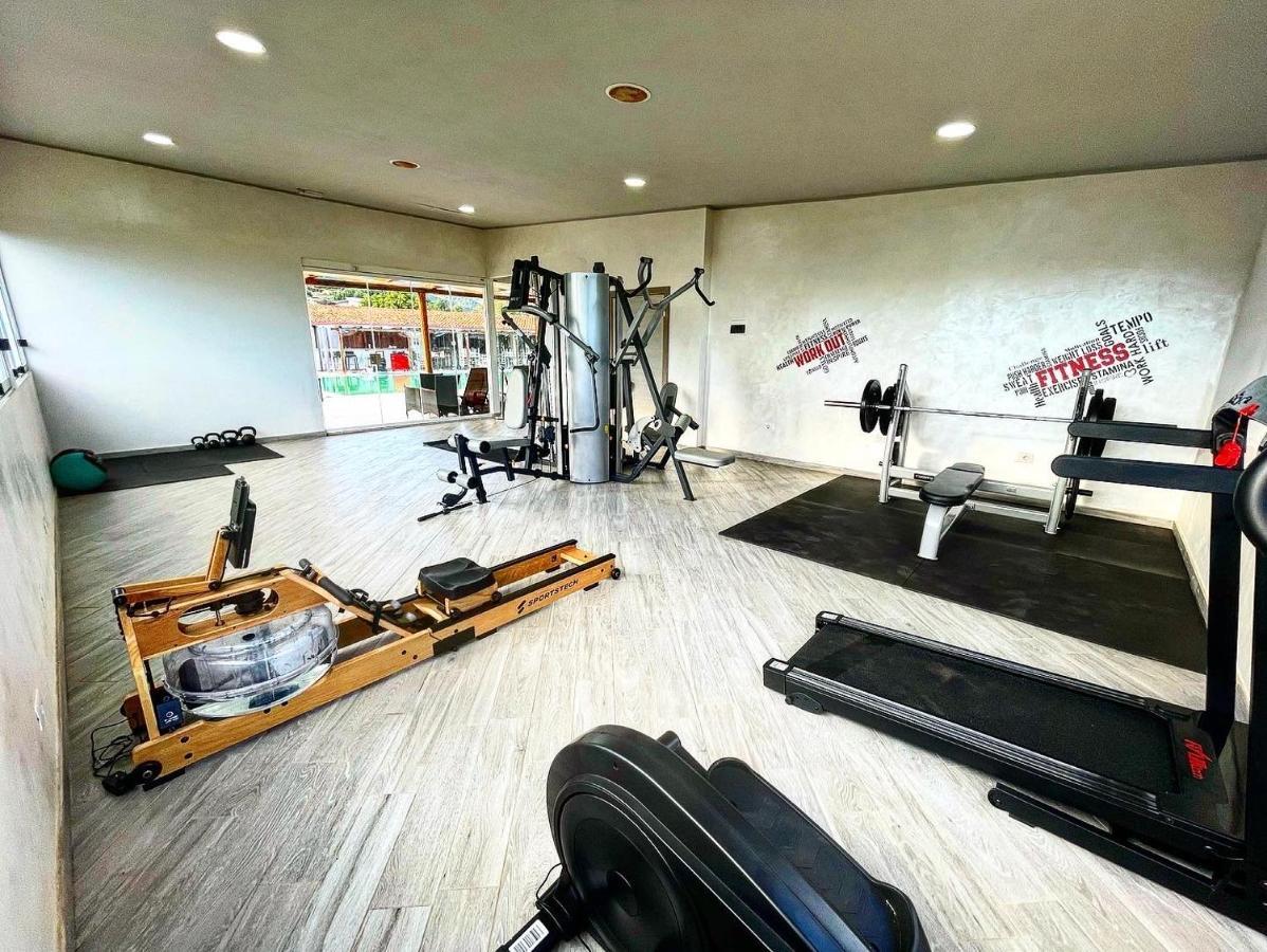 Sa Iba Resort Tertenìa 外观 照片